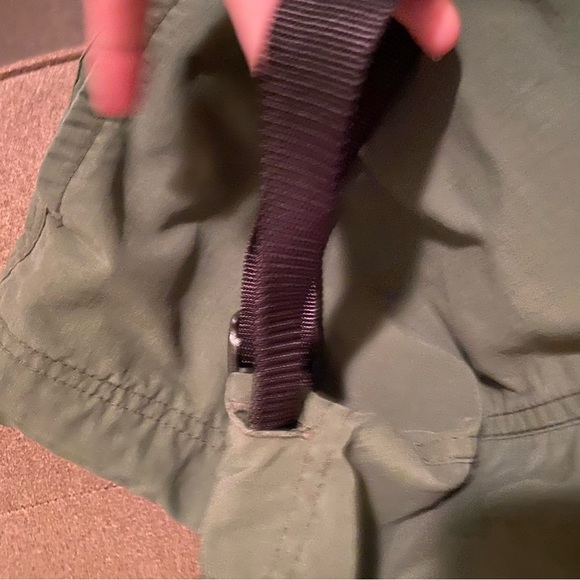 Men’s unisex Gap Y2k green nylon stripe track pants wide leg adjustable belt - Picture 13 of 16